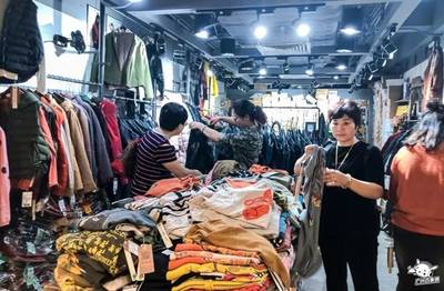 凌晨四點(diǎn)，廣州白馬 淘寶服裝帝國(guó)的批發(fā)心臟